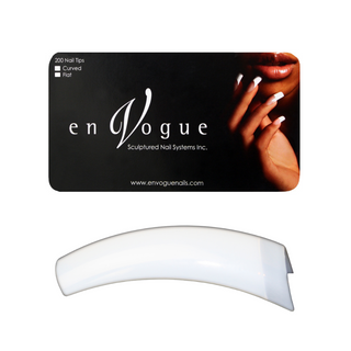 en Vogue Curved Half-Well tip kit for professional manicures and extensions