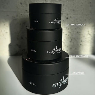 en Vogue sculpting gel for professional nail sculpting and extensions in 3 different size containers